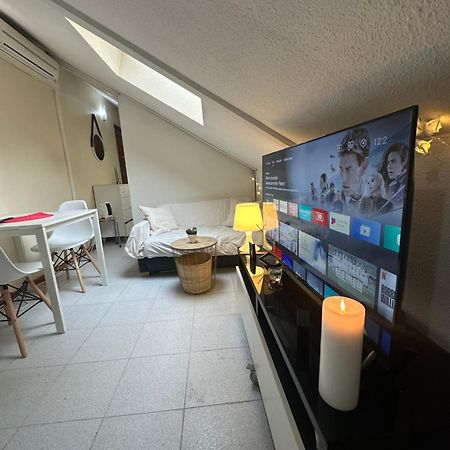 Cozy Apartment In Madrid Center Eksteriør bilde